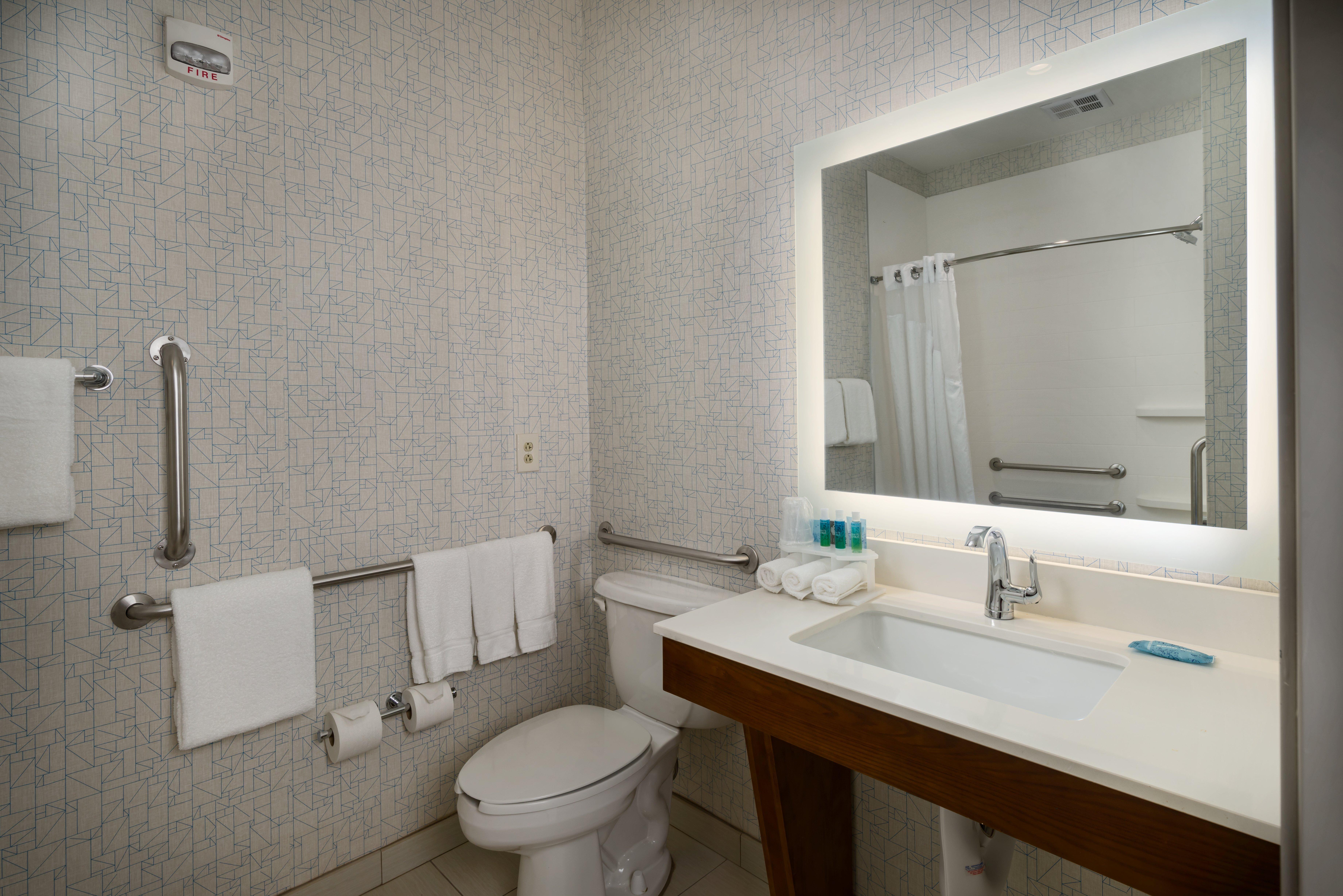 Holiday Inn Express Lawrence By Ihg Ngoại thất bức ảnh
