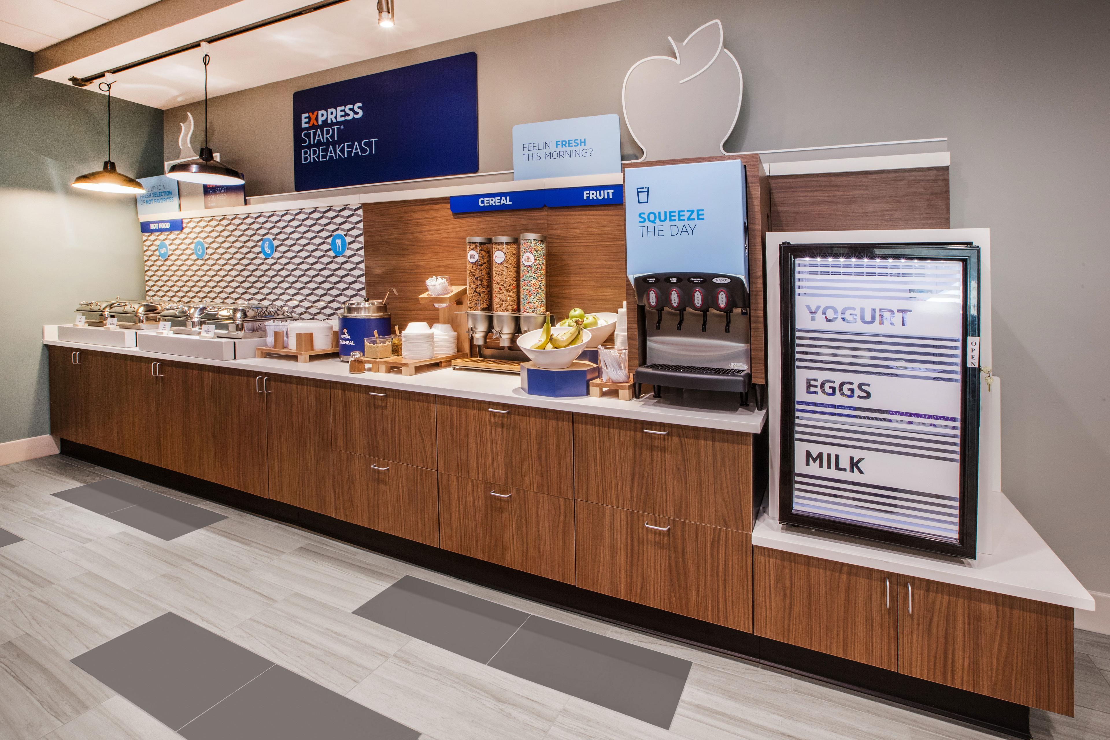 Holiday Inn Express Lawrence By Ihg Ngoại thất bức ảnh