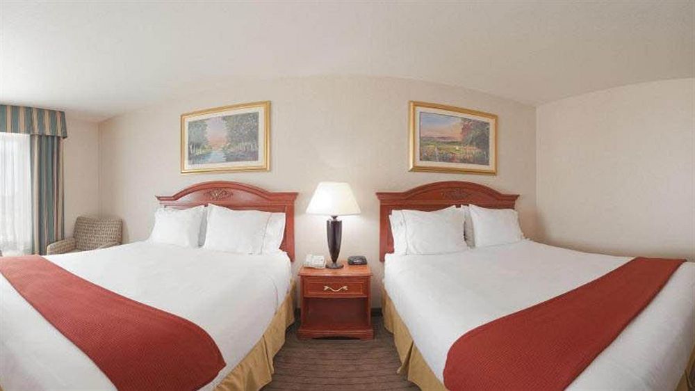 Holiday Inn Express Lawrence By Ihg Ngoại thất bức ảnh