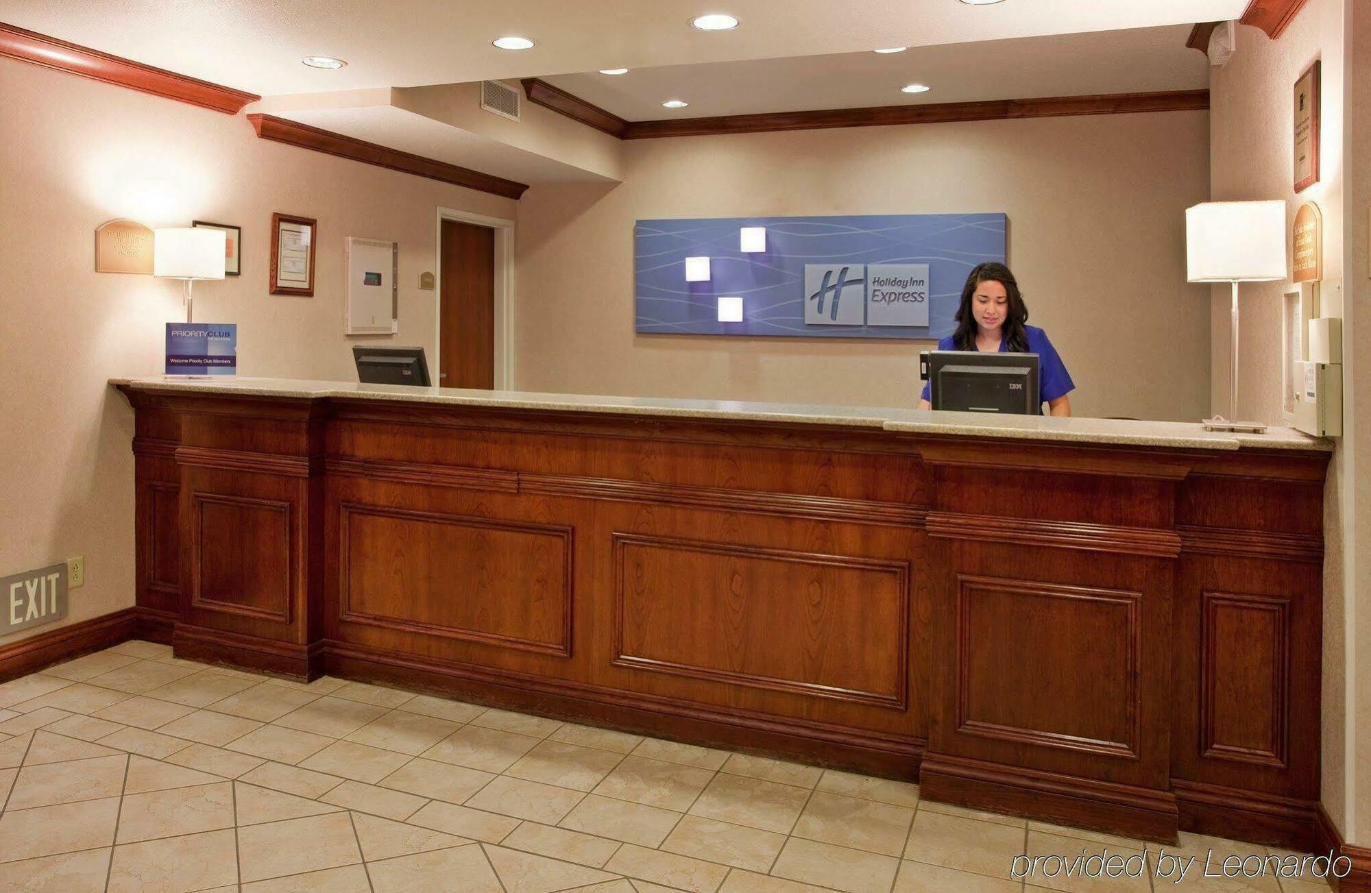 Holiday Inn Express Lawrence By Ihg Ngoại thất bức ảnh